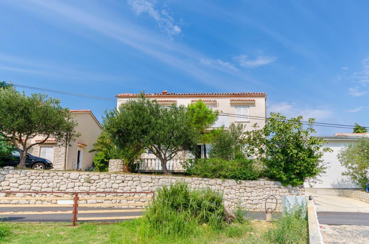 Apartments Sime Лопар Екстер'єр фото