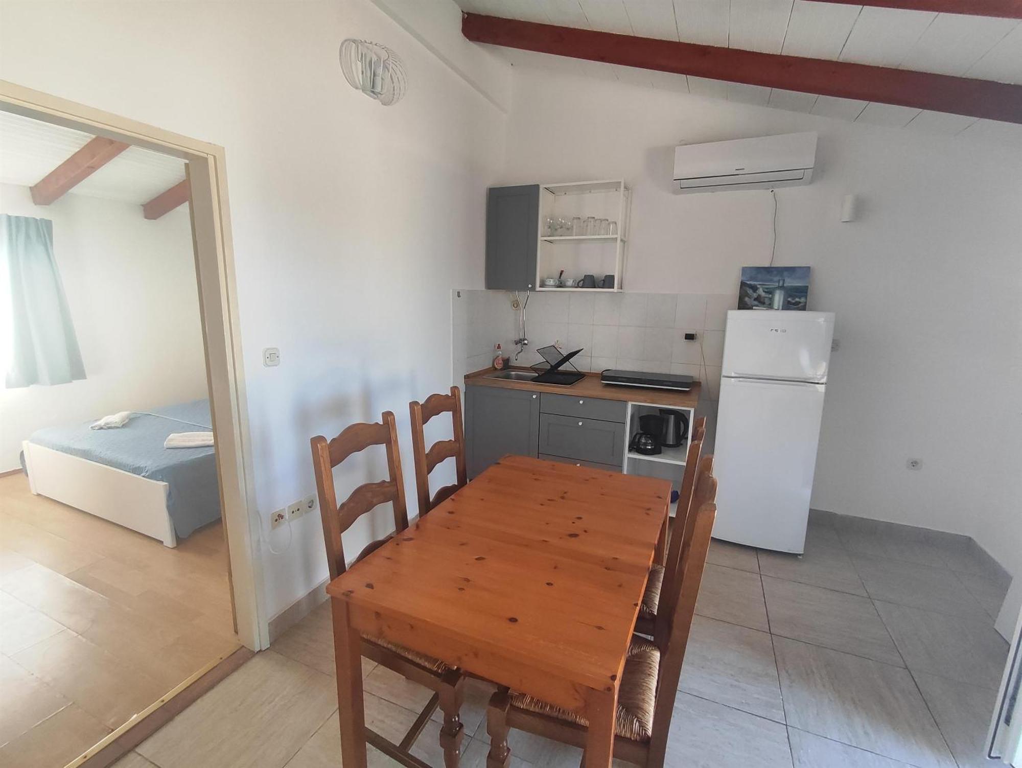 Apartments Sime Лопар Екстер'єр фото